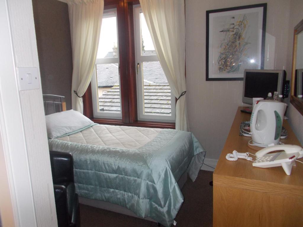 Pitreavie Guest House Dunfermline Pokój zdjęcie